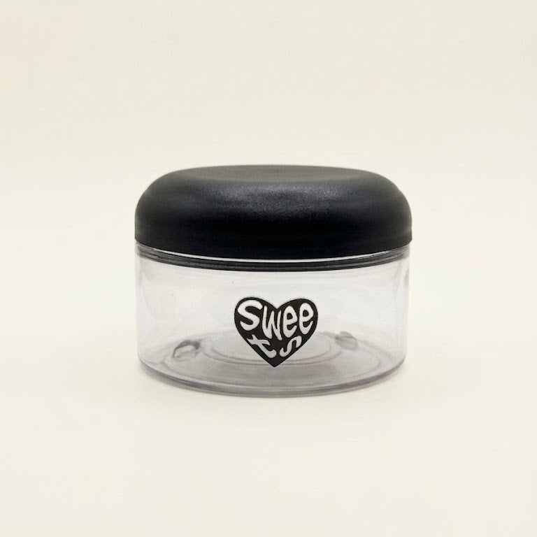 On-the-Go Treat Pod pet sweets lab
