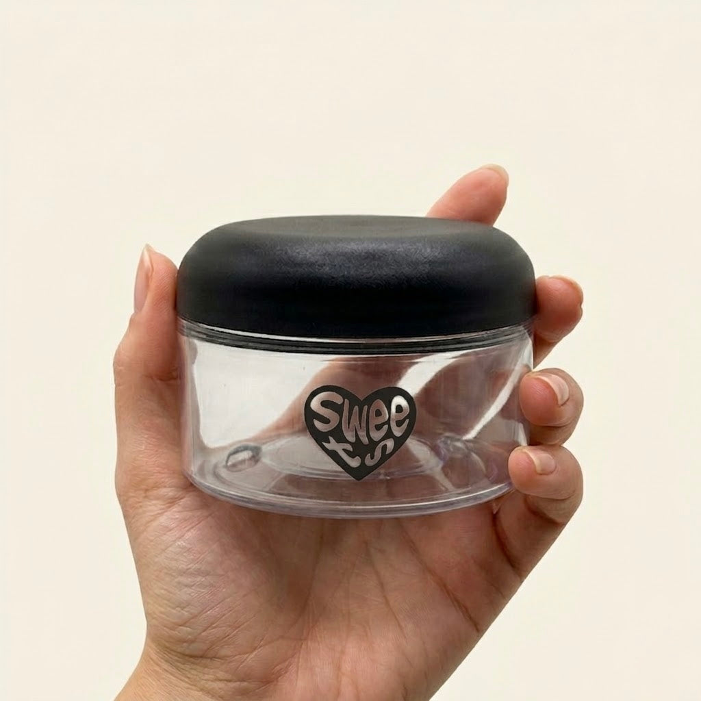 On-the-Go Treat Pod pet sweets lab