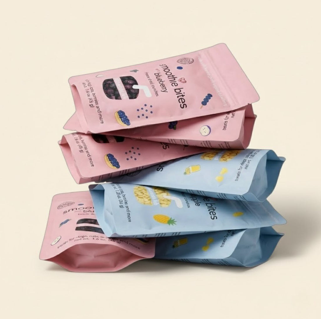 2 Smoothie Bites + FREE On-the-Go Treat Pod pet sweets lab